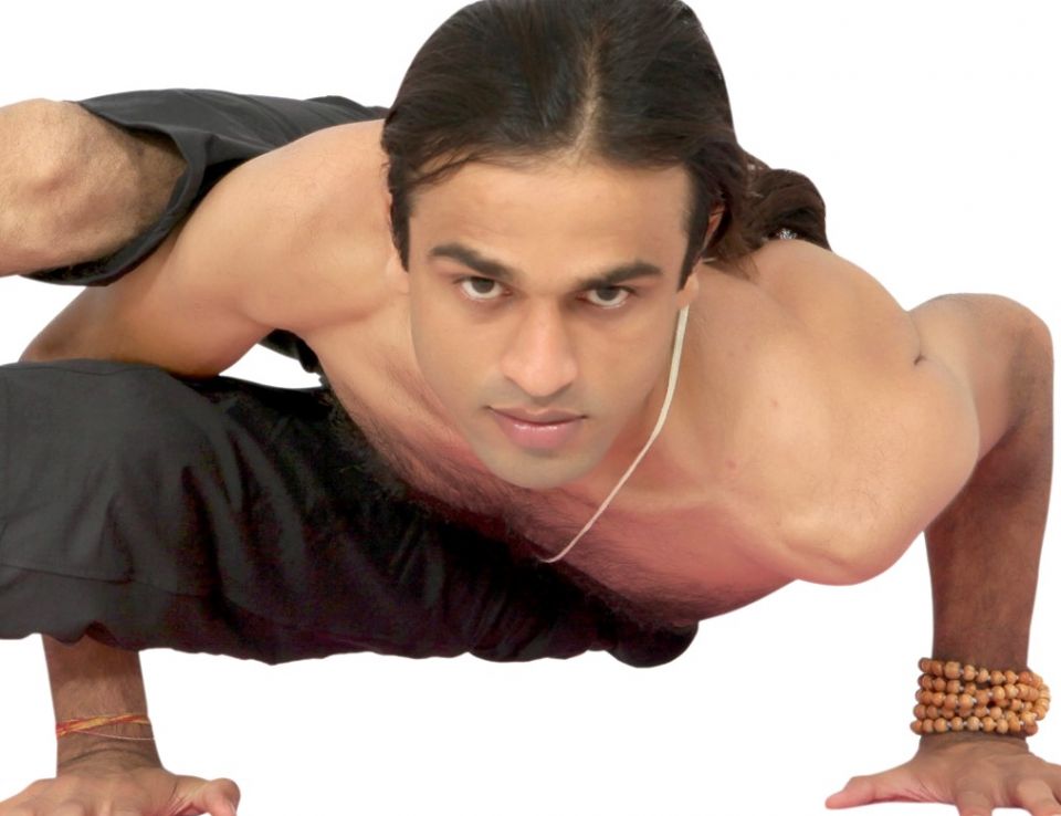9 Yoga’s Drishti: Power of Gaze in Ashtanga Yoga